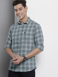 The Indian Garage Co Men Grey & White Checked Cotton Casual Shirt