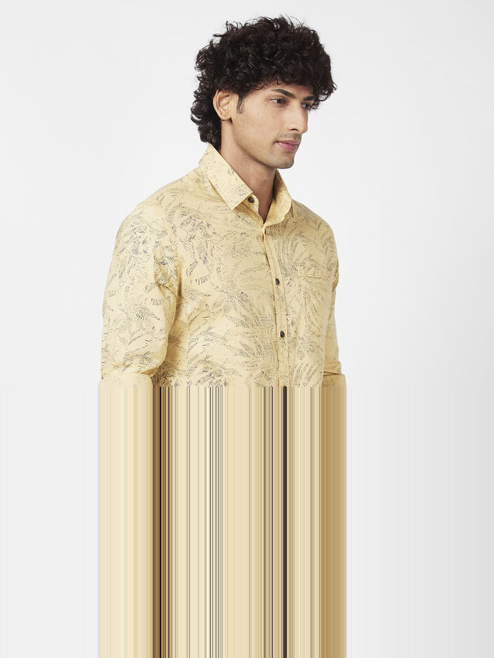 SPYKAR Slim Fit Floral Printed Opaque Cotton Casual Shirt