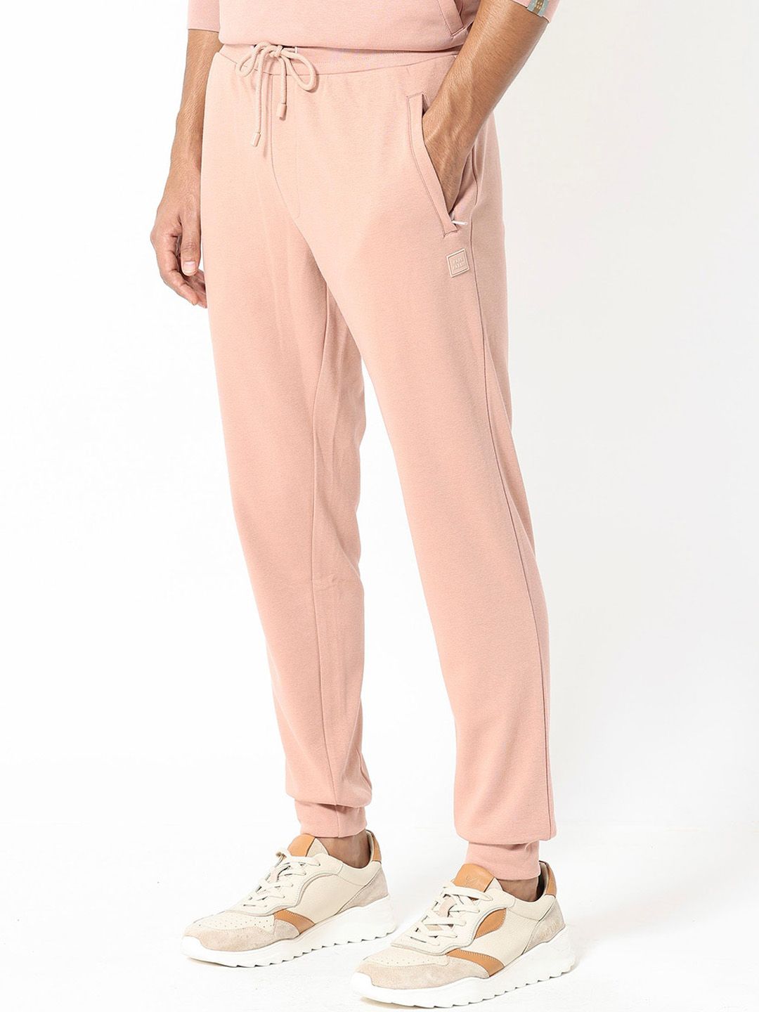 RARE RABBIT Men Saku Regular Fit Cotton Mid-Rise joggers