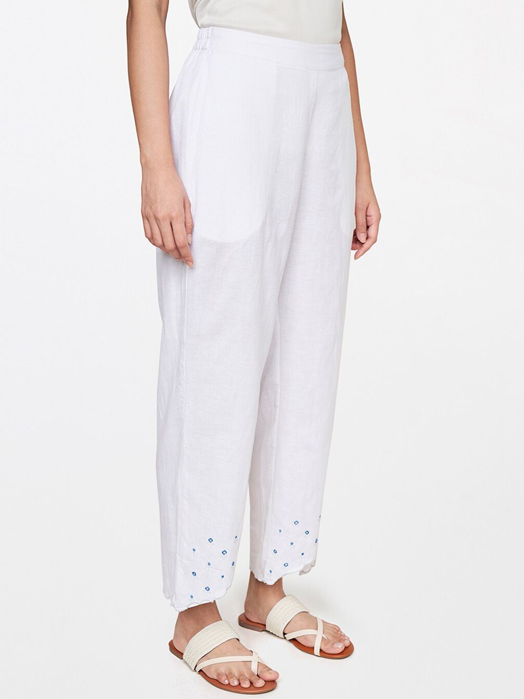 Global Desi Women White Printed Straight Fit Trousers
