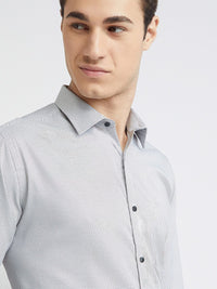 Park Avenue Self Design Slim Fit Textured Formal Shirt