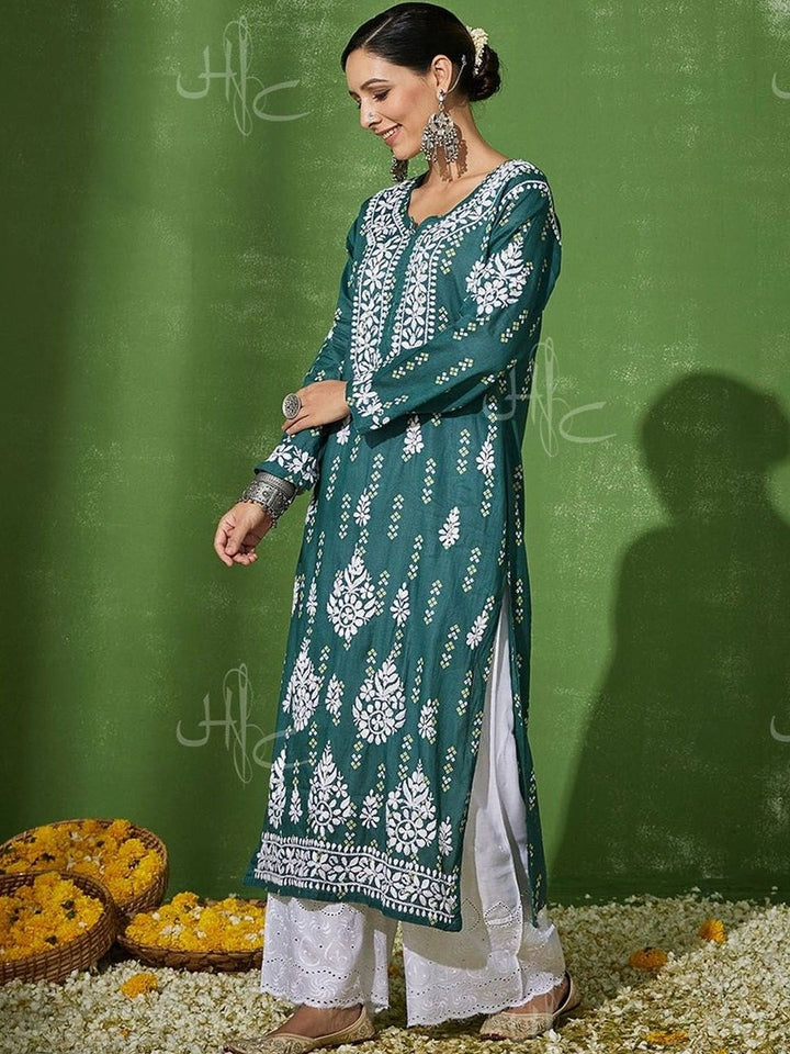 House of Chikankari Women Embroidered Chikankari Kurta