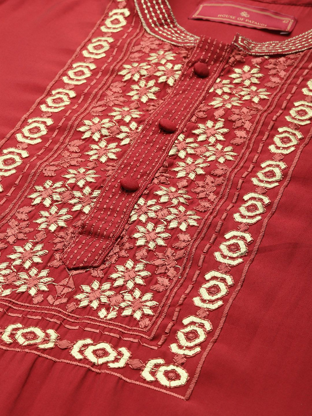 House of Pataudi Floral Yoke Design Mandarin Collar Thread Work Jashn Kurta