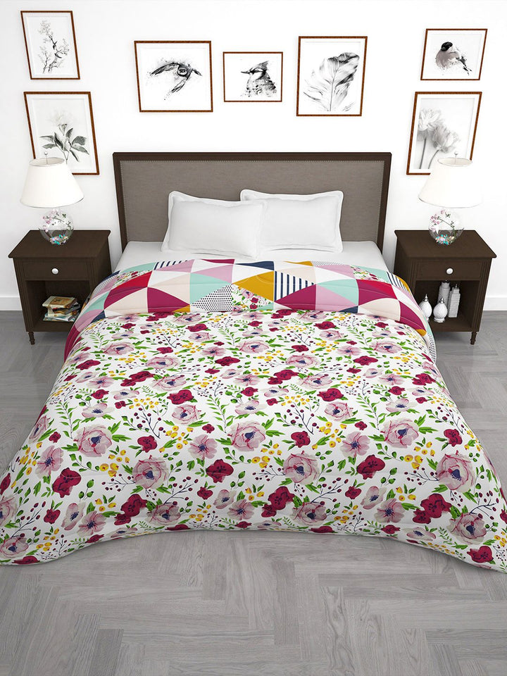 Story@home Pink & White Floral 180 GSM AC Room Reversible Double Bed Comforter