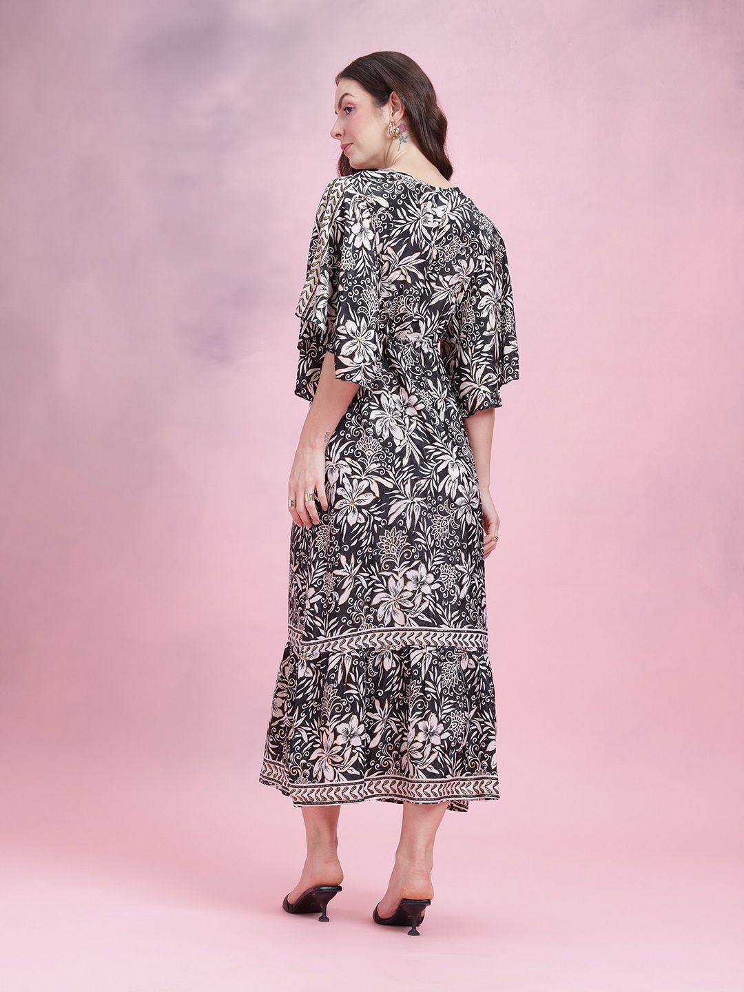 DressBerry Printed Kimono Sleeves Kaftan Midi Dress