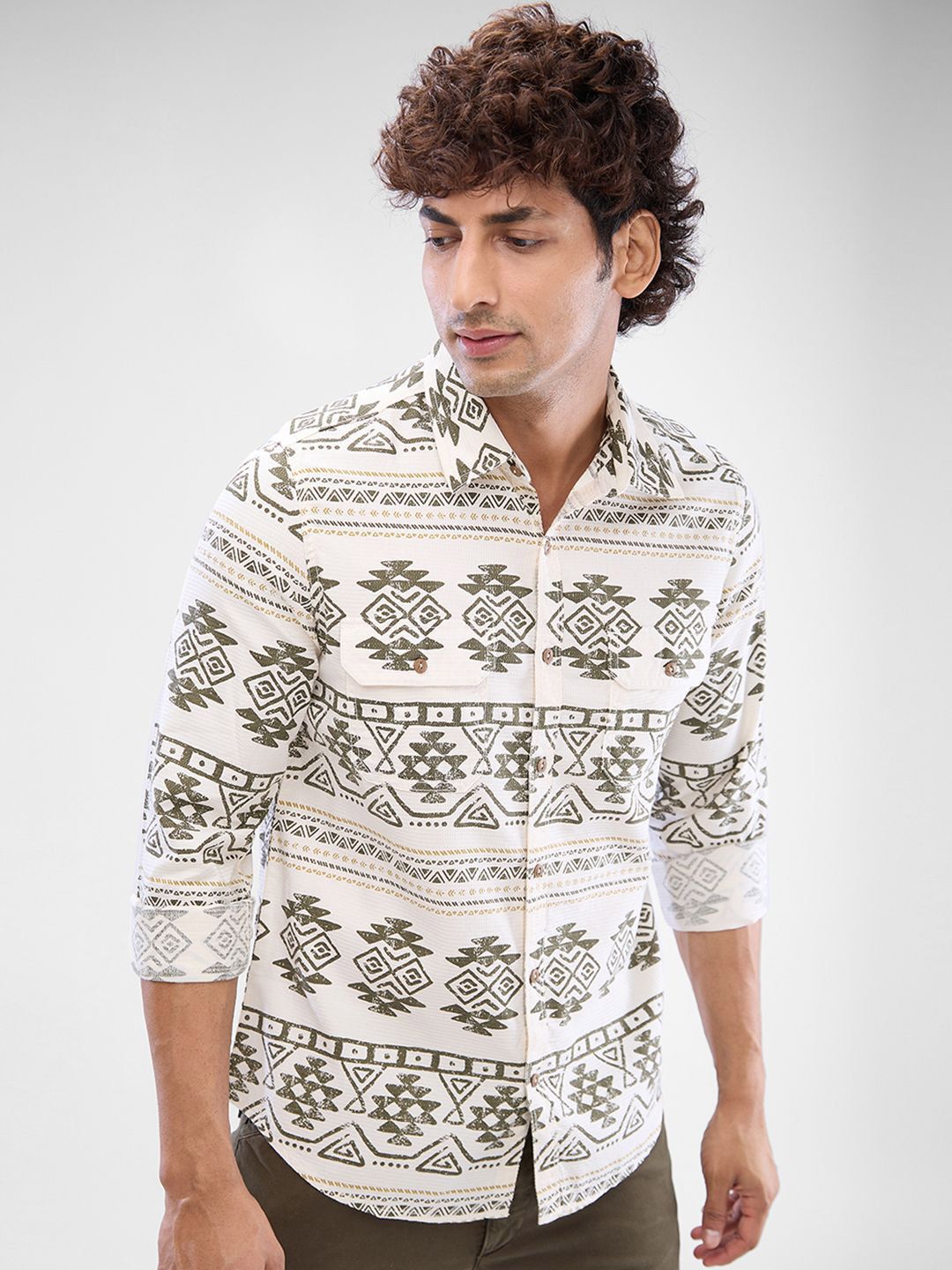 SPYKAR Men Slim Fit Opaque Ethnic Motifs Printed Spread Collar Casual Shirt