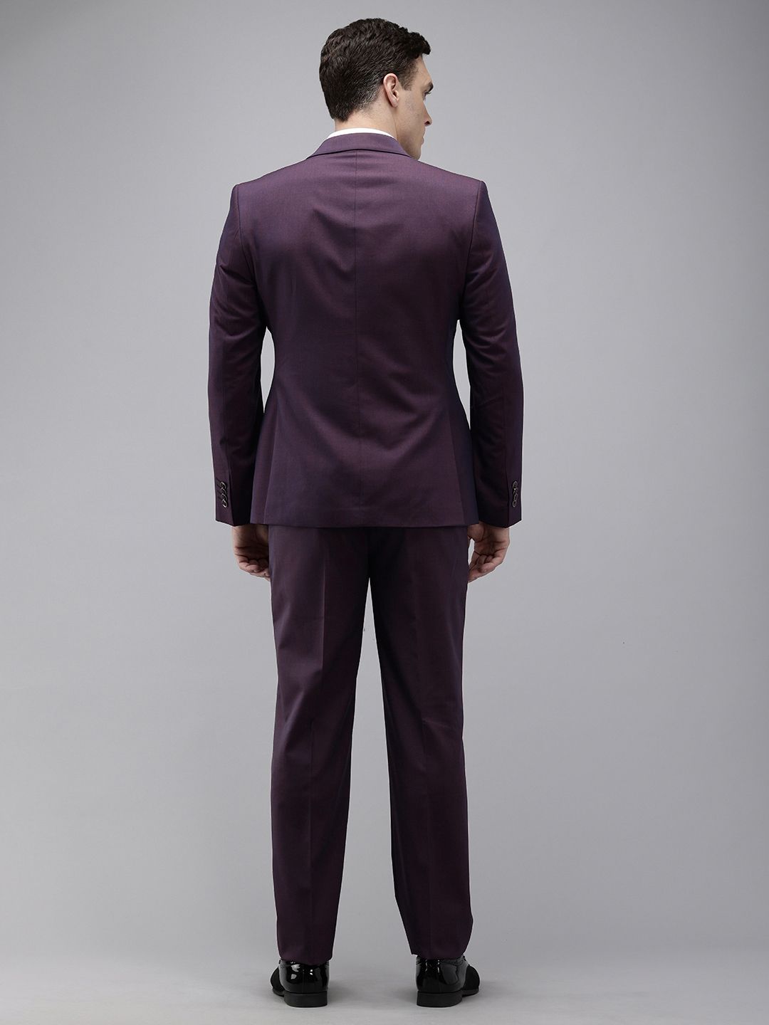Park Avenue Notched Lapel Collar Regular Fit 2 Piece Party Suit