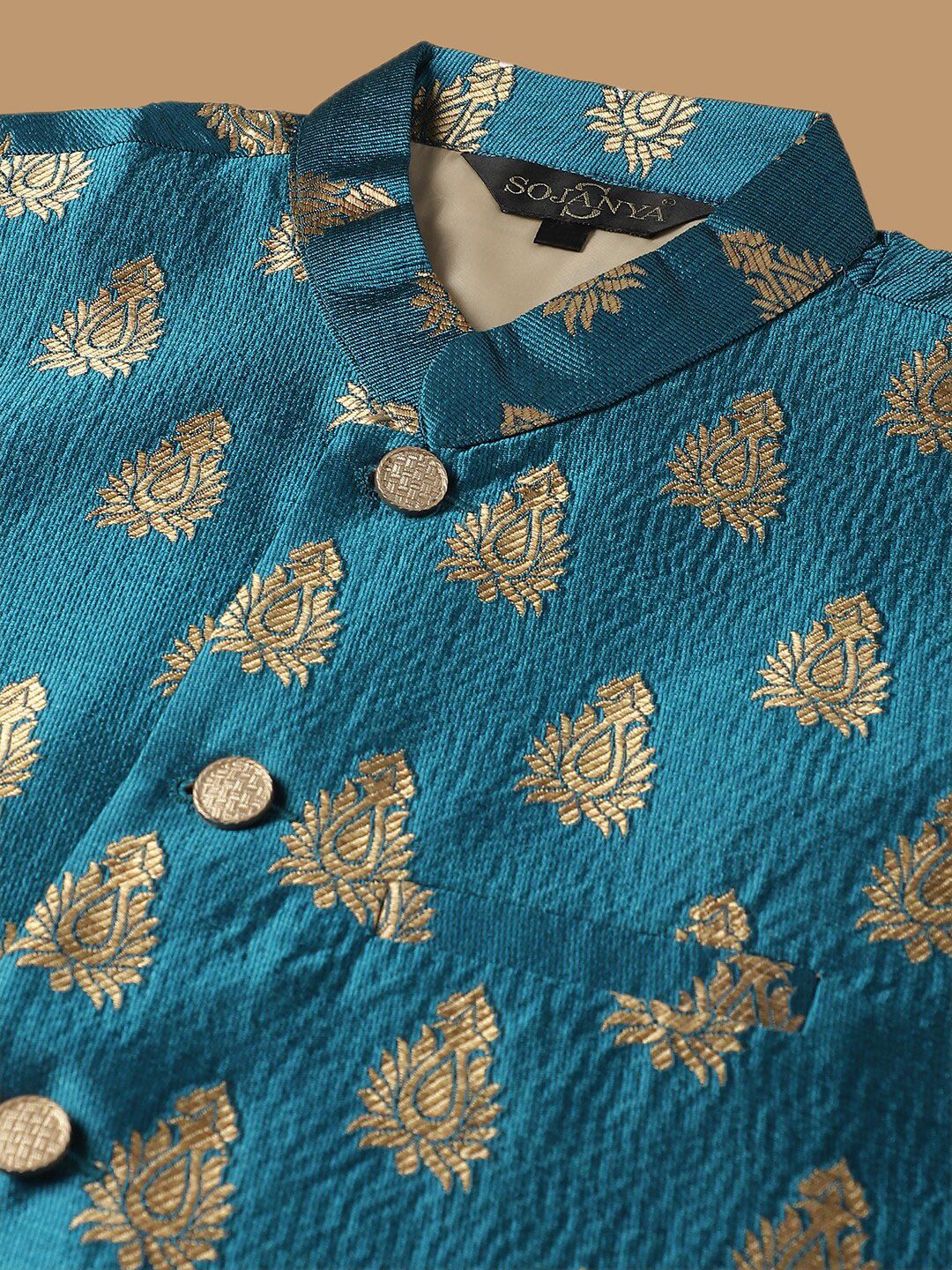 SOJANYA Kurta Biasa Bersulam Geometrik dengan Jaket Nehru Rekaan Churidar & Tenunan