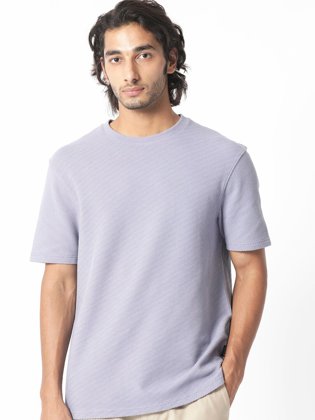 RARE RABBIT Men Cas Round Neck Slim Fit Cotton T-Shirt