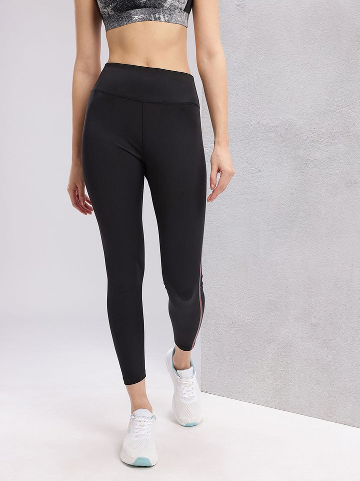HRX by Hrithik Roshan Women Mid-Rise Cropped Rapid-Dry Training Tights with Side Stripes