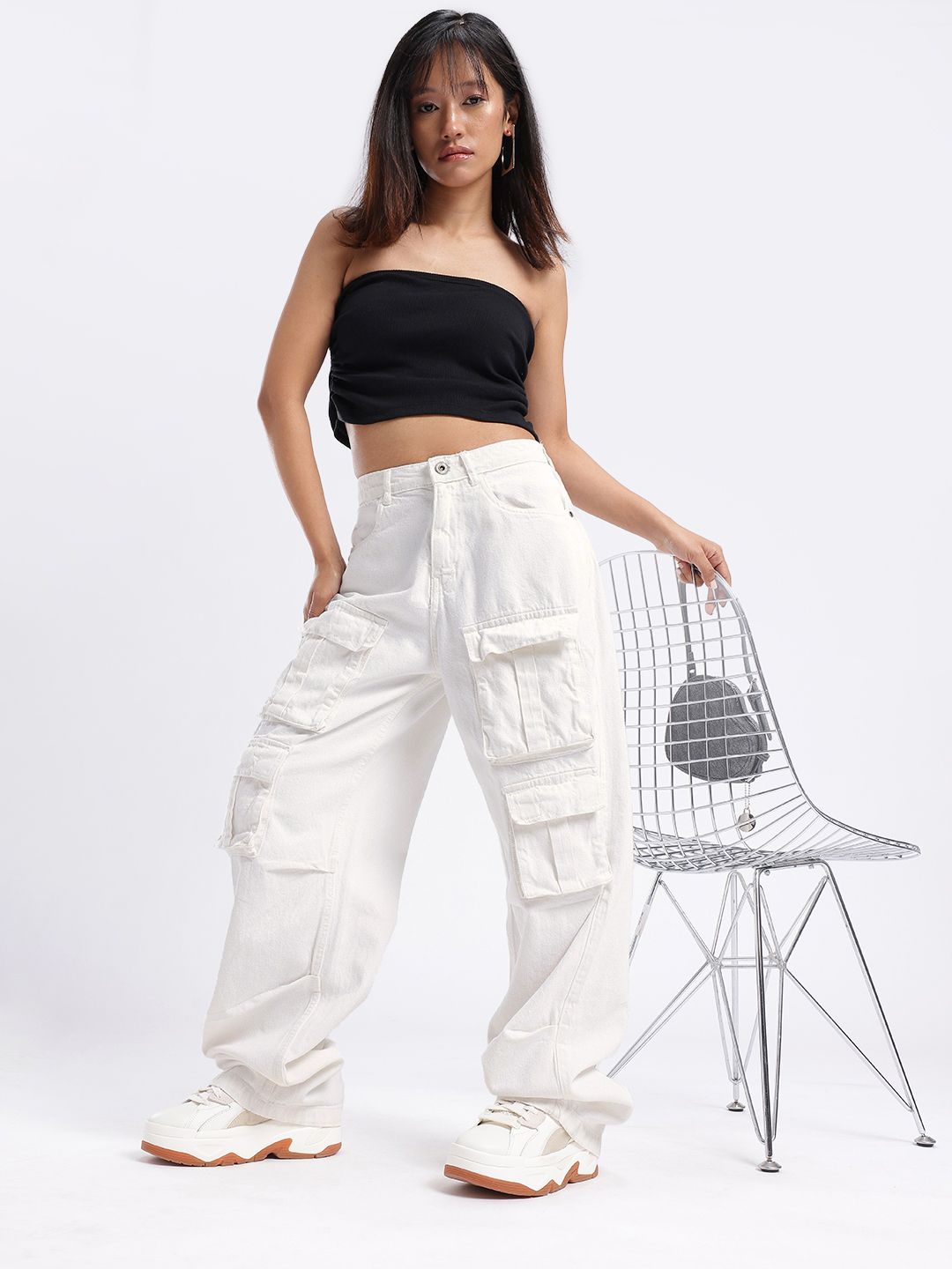 DressBerry Women Urban Cool Relaxed Fit Cargo Style Jeans