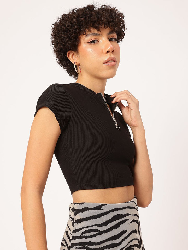 DressBerry Effortless Chic Ribbed Crop Top