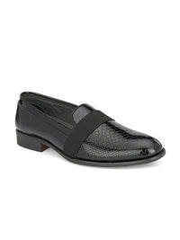 House of Pataudi Men Textured Formal Loafers