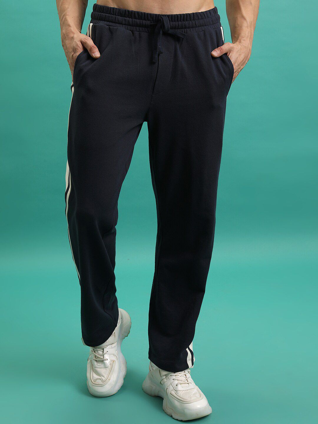 HIGHLANDER Men Relaxed-Fit Track Pants