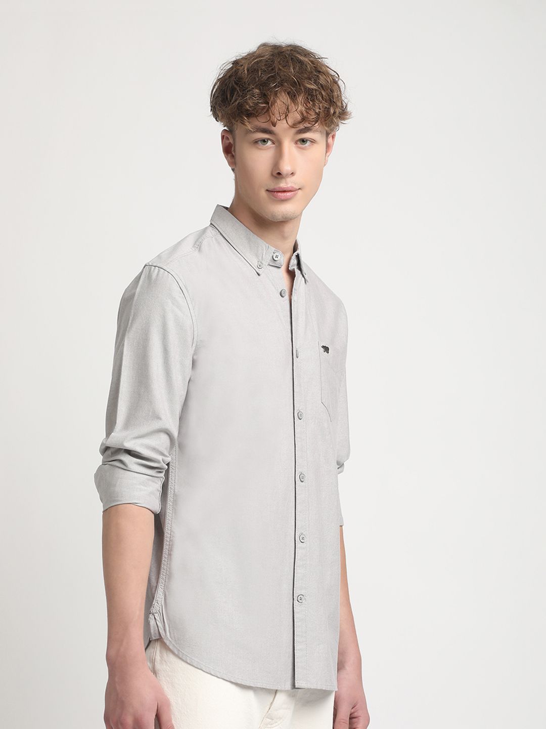 THE BEAR HOUSE Slim Fit Button Down Collar Chest Pocket Pure Cotton Casual Shirt