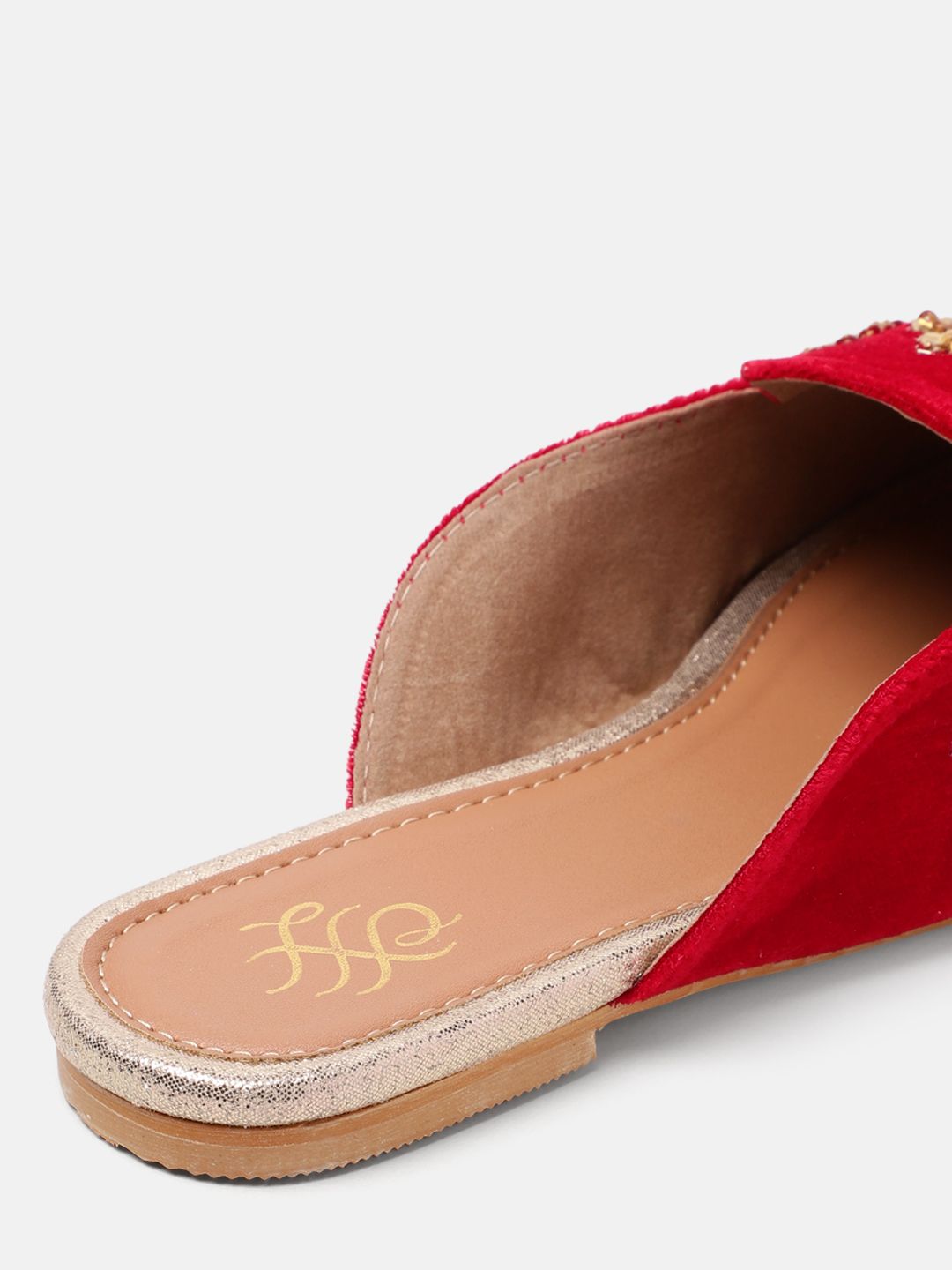 House of Pataudi Women Embellished Ethnic Mules