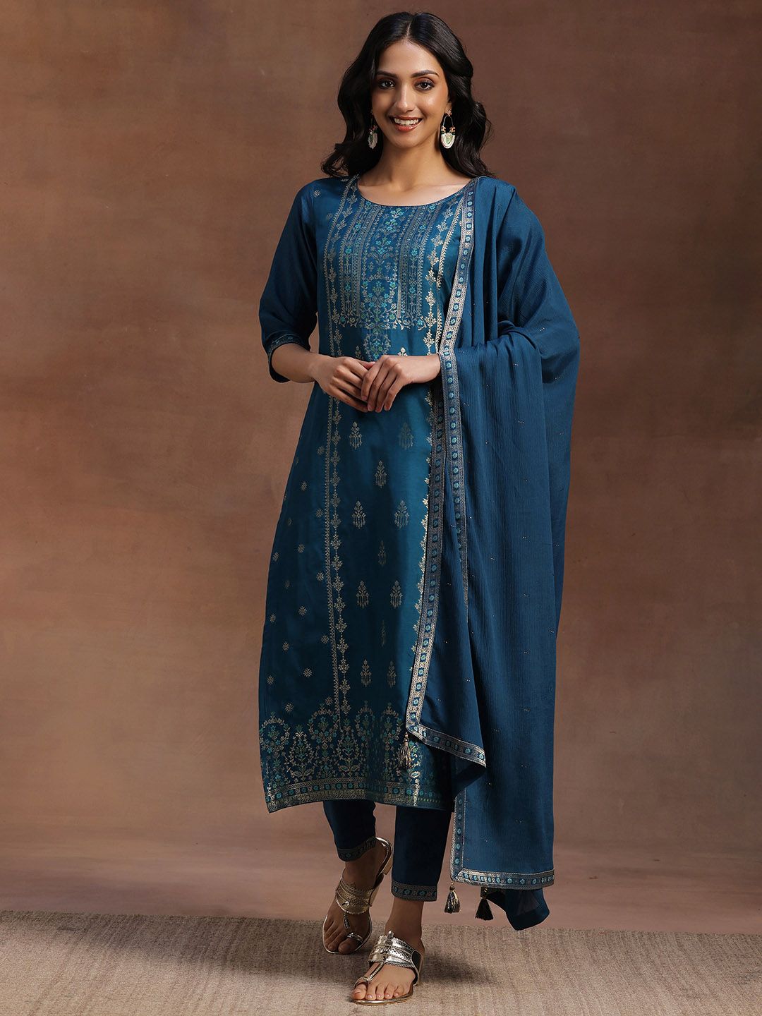 Libas Women Teal Blue & Gold Ethnic Motifs Zari Straight Kurta with Trousers Dupatta