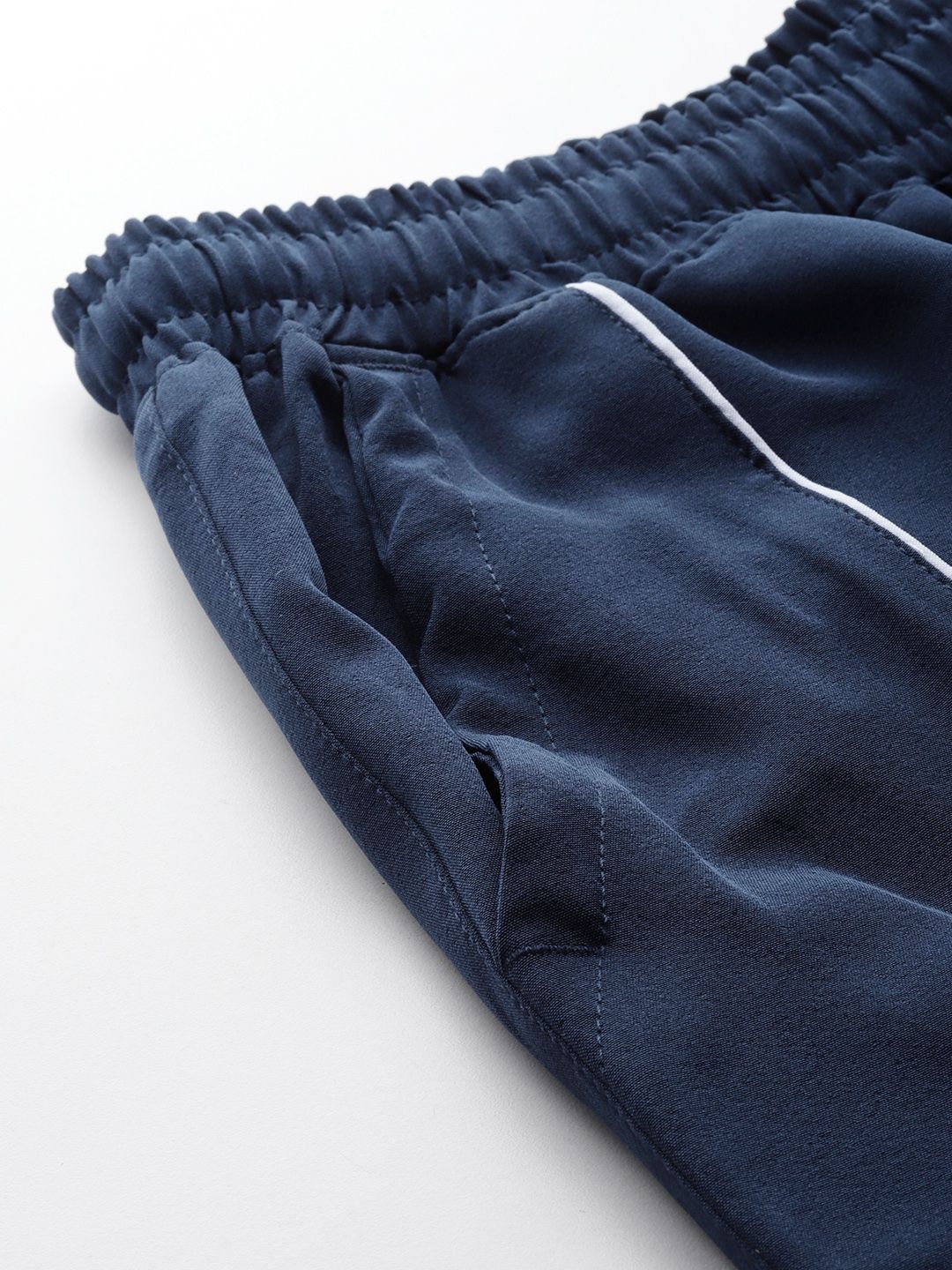 HRX by Hrithik Roshan Men Rapid-Dry Cargo Style Training Joggers