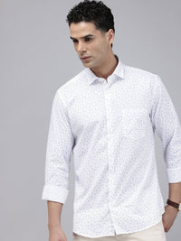 Park Avenue Slim Fit Opaque Geometric Printed Pure Cotton Casual Shirt