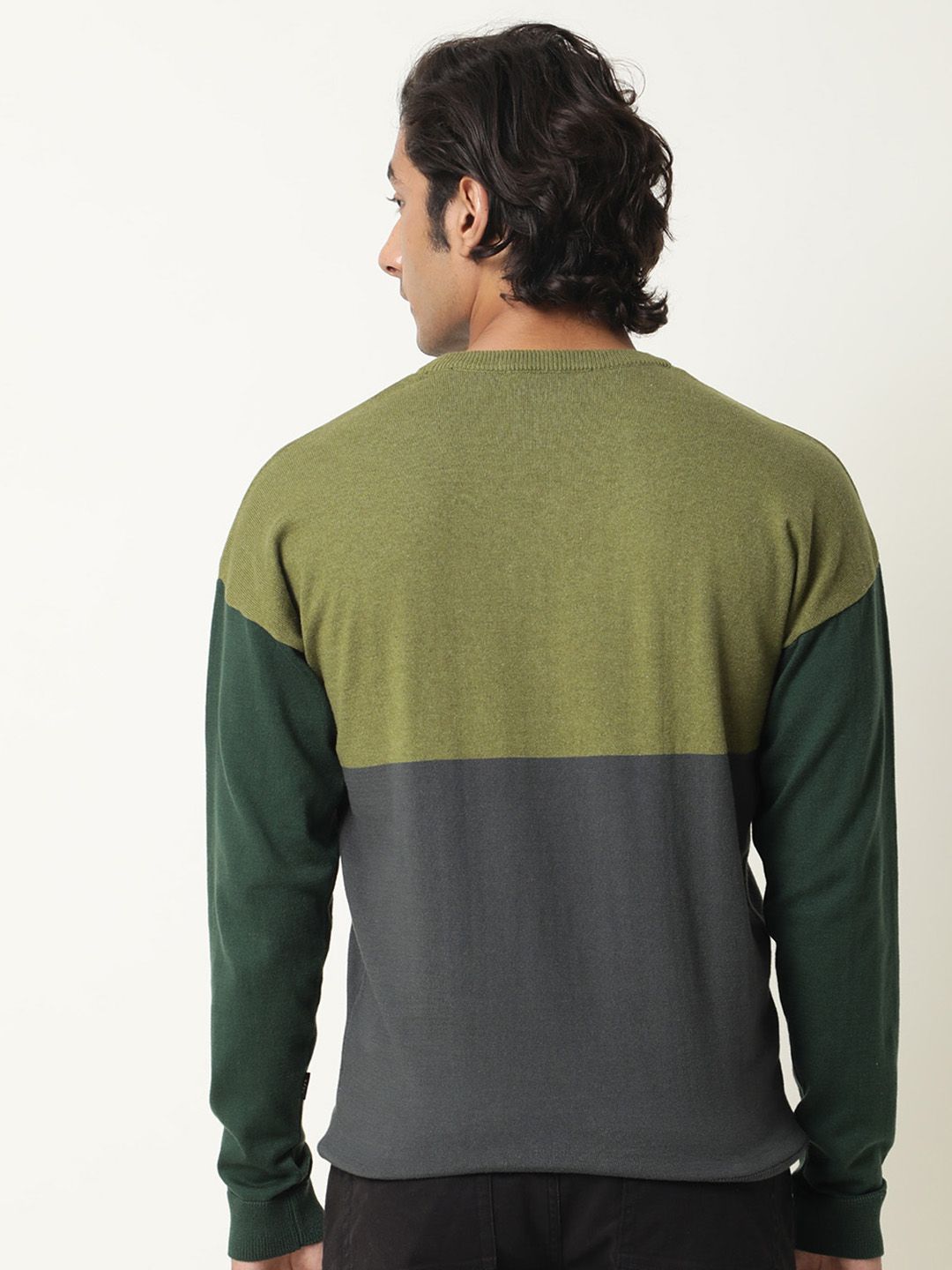 RARE RABBIT Men Tanko Slim Fit Colourblocked Pullover Sweater