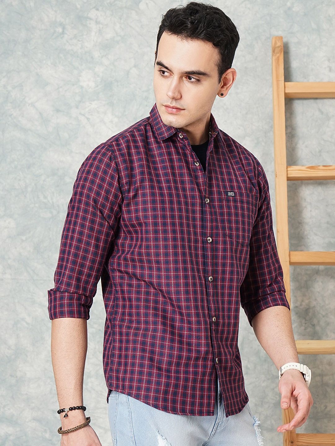The Indian Garage Co Men Maroon & Navy Regular Fit Checked Casual Shirt