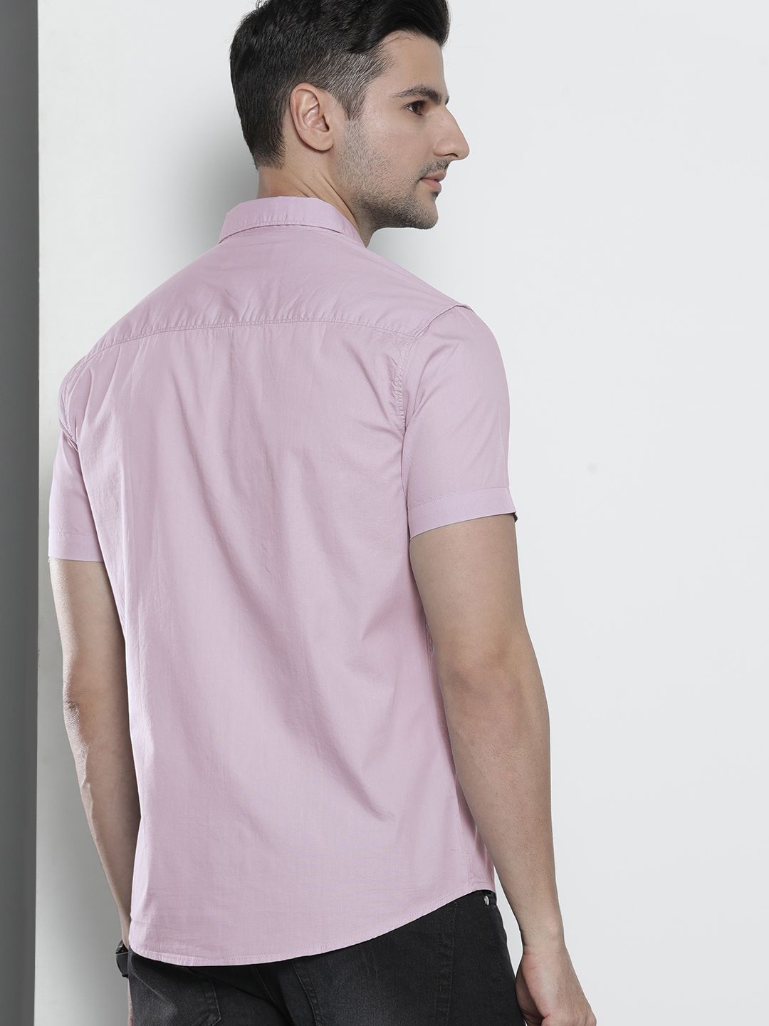 The Indian Garage Co Men Lavender Comfort Horizontal Stripes Cotton Casual Shirt