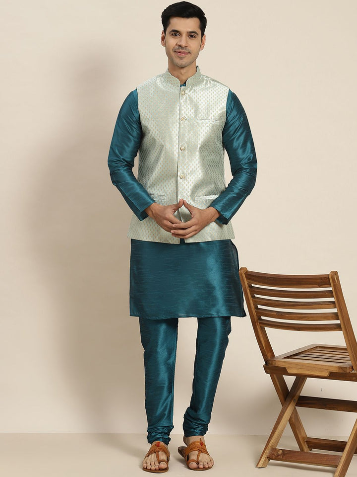 SOJANYA Men Teal Kurta with Churidar