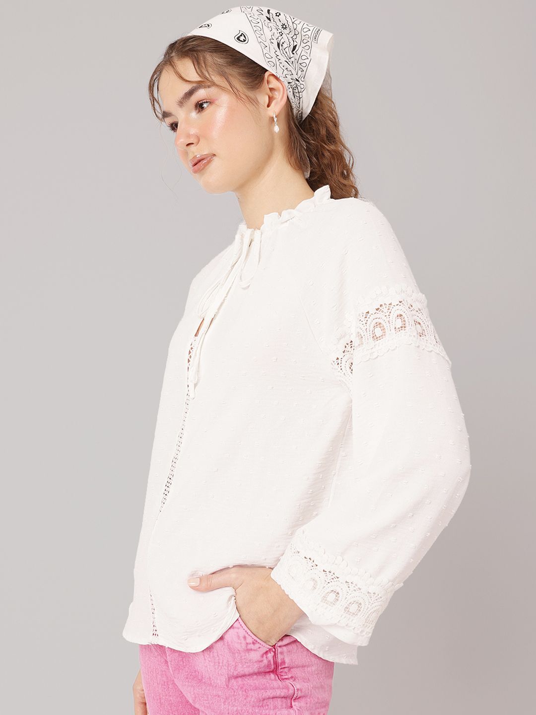 DressBerry Lace Tempt Tie-Up Neck Dobby Weave Top
