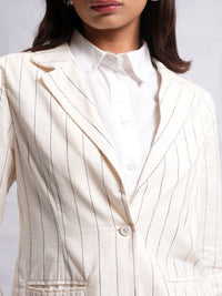 Chic oleh Tokyo Talkies White & Black berjalur Blazer tunggal