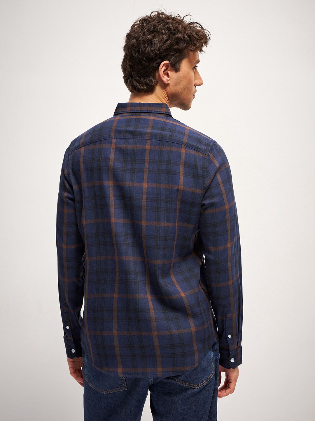 THE BEAR HOUSE Men Slim Fit Tartan Checks Opaque Checked Casual Shirt