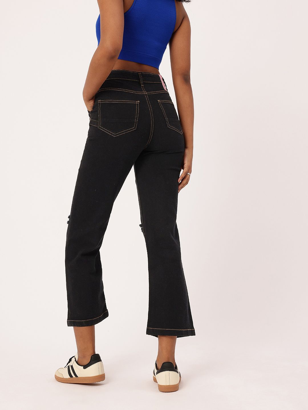 DressBerry Women Bold Grunge Slash Knee High Rise Cropped Jeans