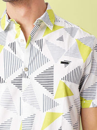 The Indian Garage Co Men Slim Fit Geometric Printed Resortwear Shirt