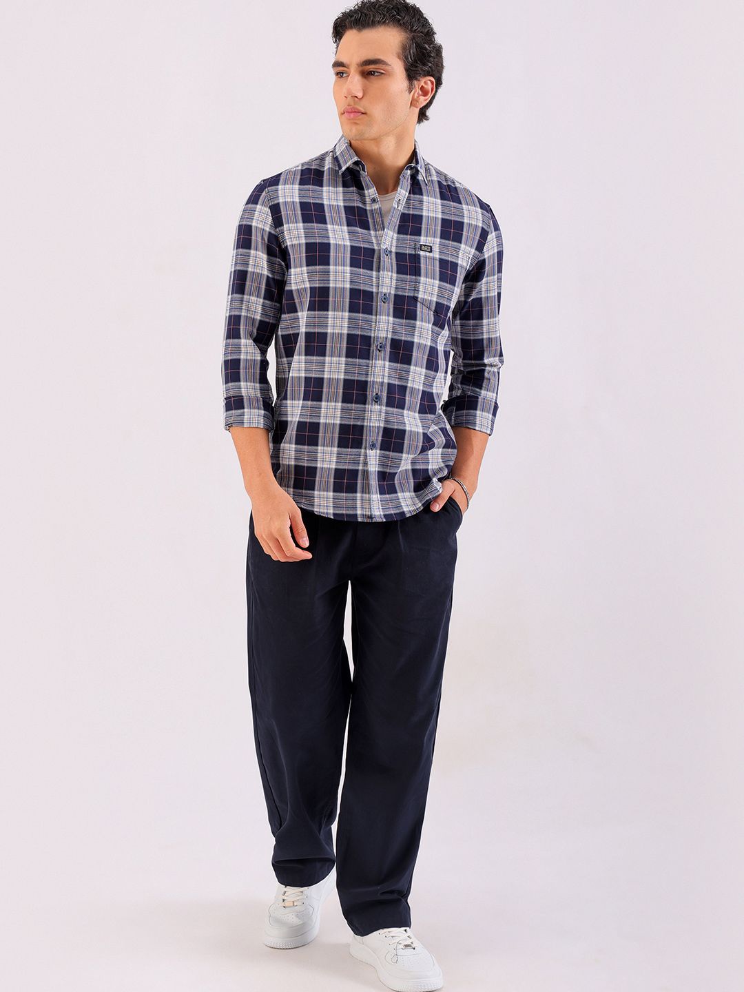 The Indian Garage Co Men Regular Fit Checked Casual Shirt