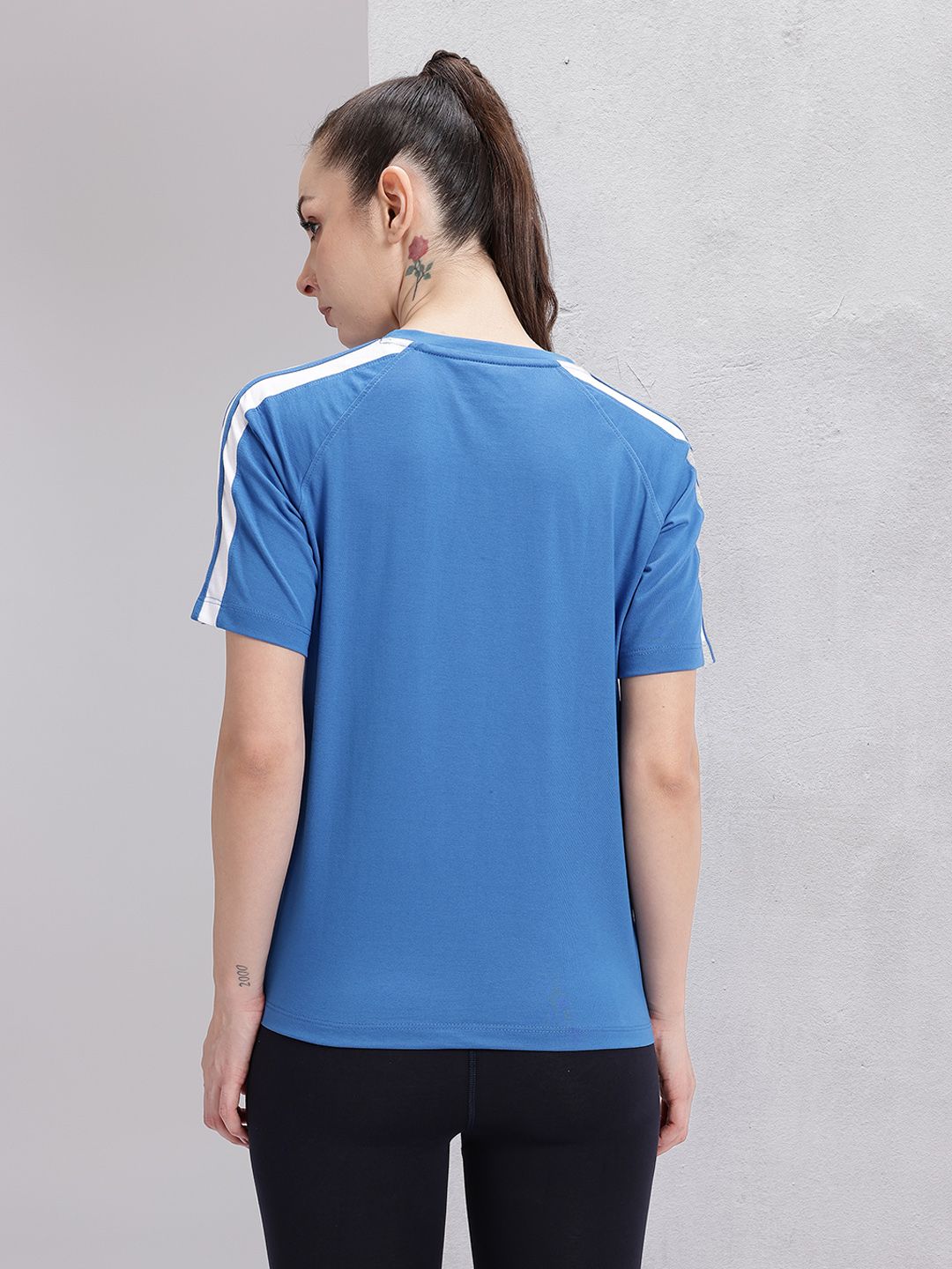 HRX by Hrithik Roshan Stripe Detail Training T-shirt