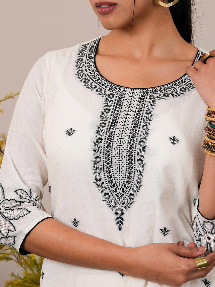 Libas Floral Regular Pure Cotton Kurta with Trousers & Dupatta