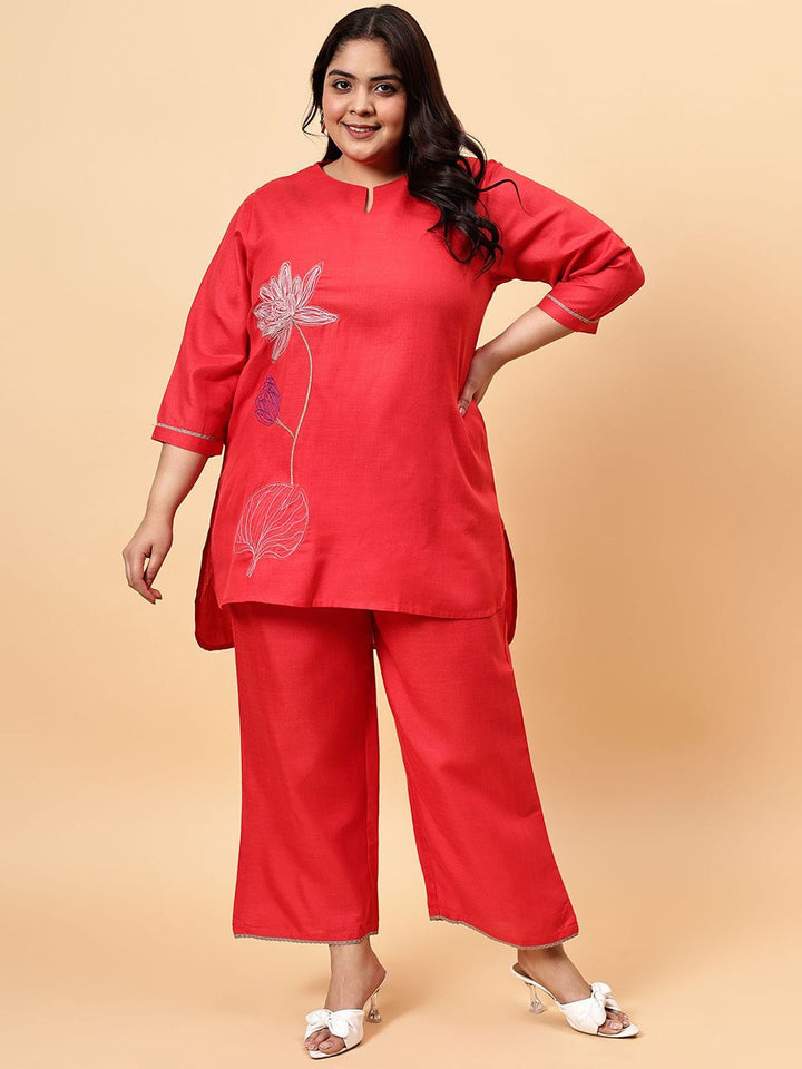 Bani Embroidered Round-Neck Tunic With Flared Trousers Co-Ords