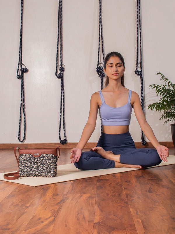 ZOUK FloMotif Harmony Floral Printed Structured Sling Bag