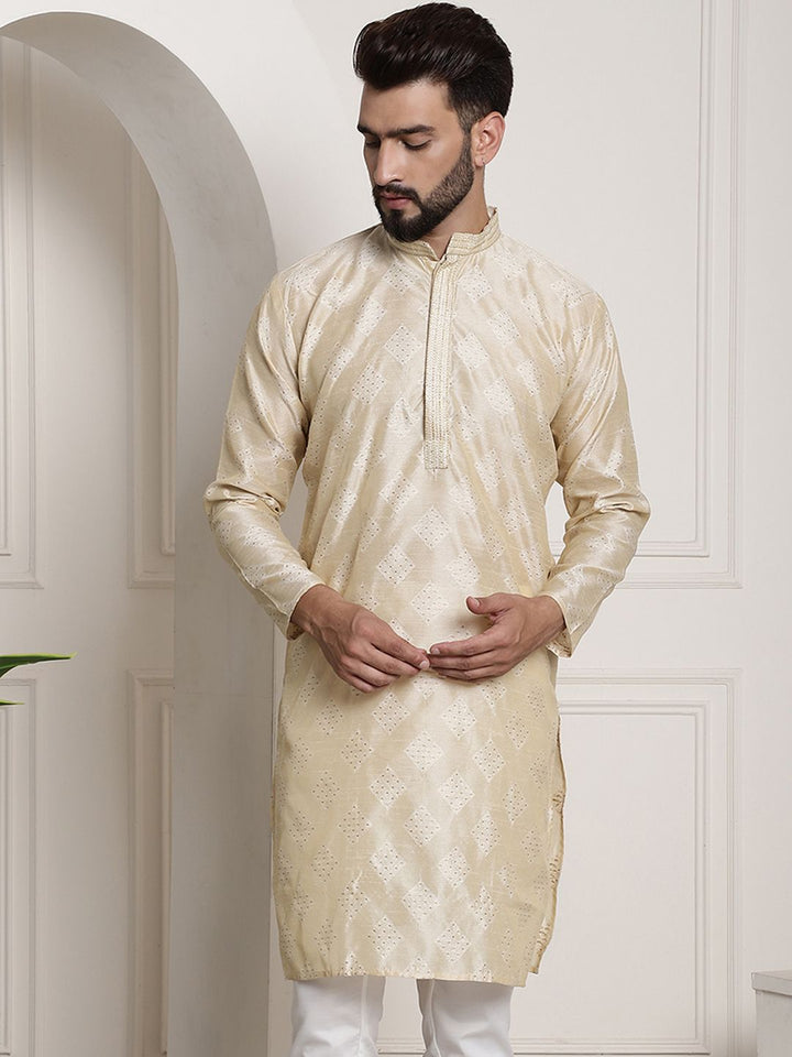 SOJANYA Kurta Motif Etnik Emas Lelaki