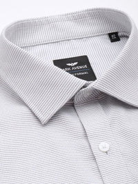 Park Avenue Slim Fit Self Design Textured Opaque Formal Shirt