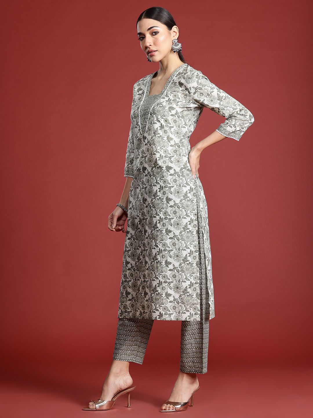 Indo Era Women Floral Printed Pure Cotton Kurta with Trousers & With Dupatta