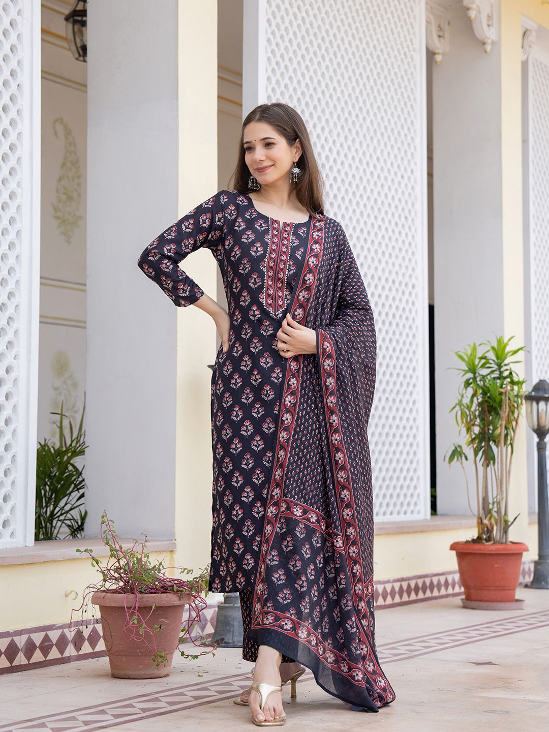 KALINI Floral Printed Round Neck Straight Kurta With Trousers & Dupatta