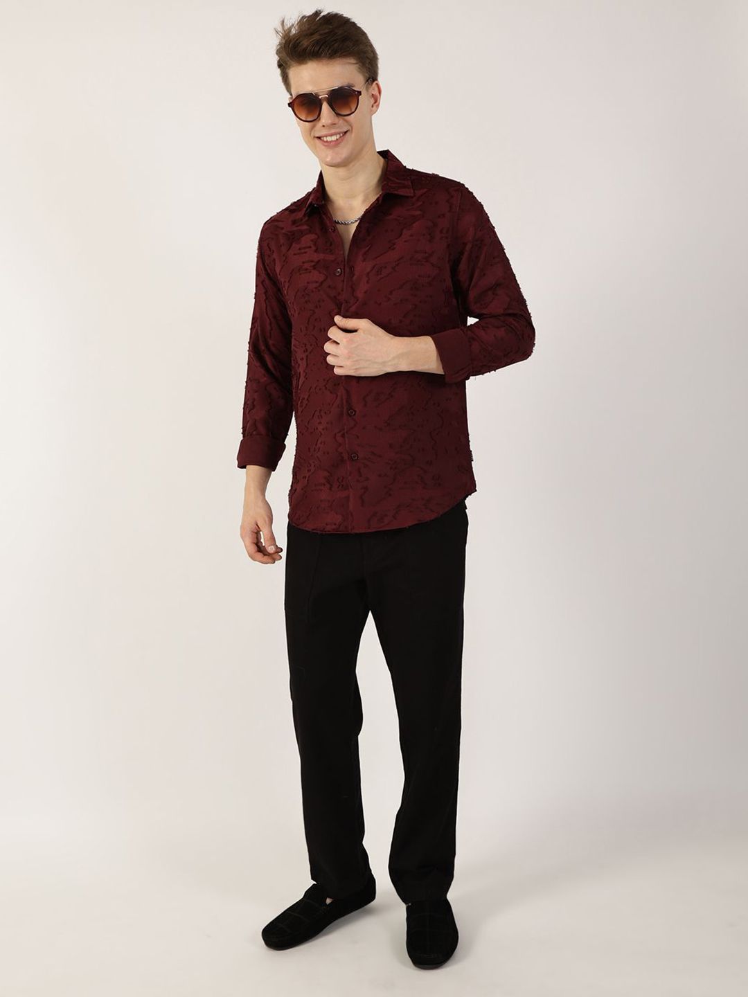 Thomas Scott Men Spread Collar Textured Premium Slim Fit Casual Shirt