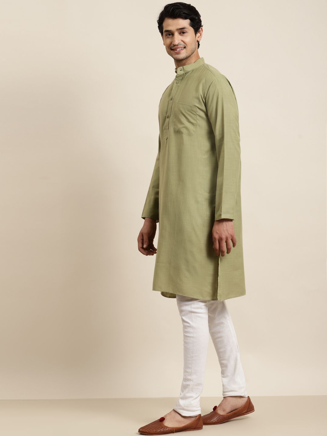Anug by SOJANYA Men Green Kurta