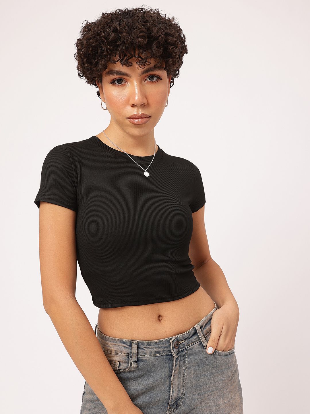 DressBerry Modern Minimalist Ribbed Crop Top