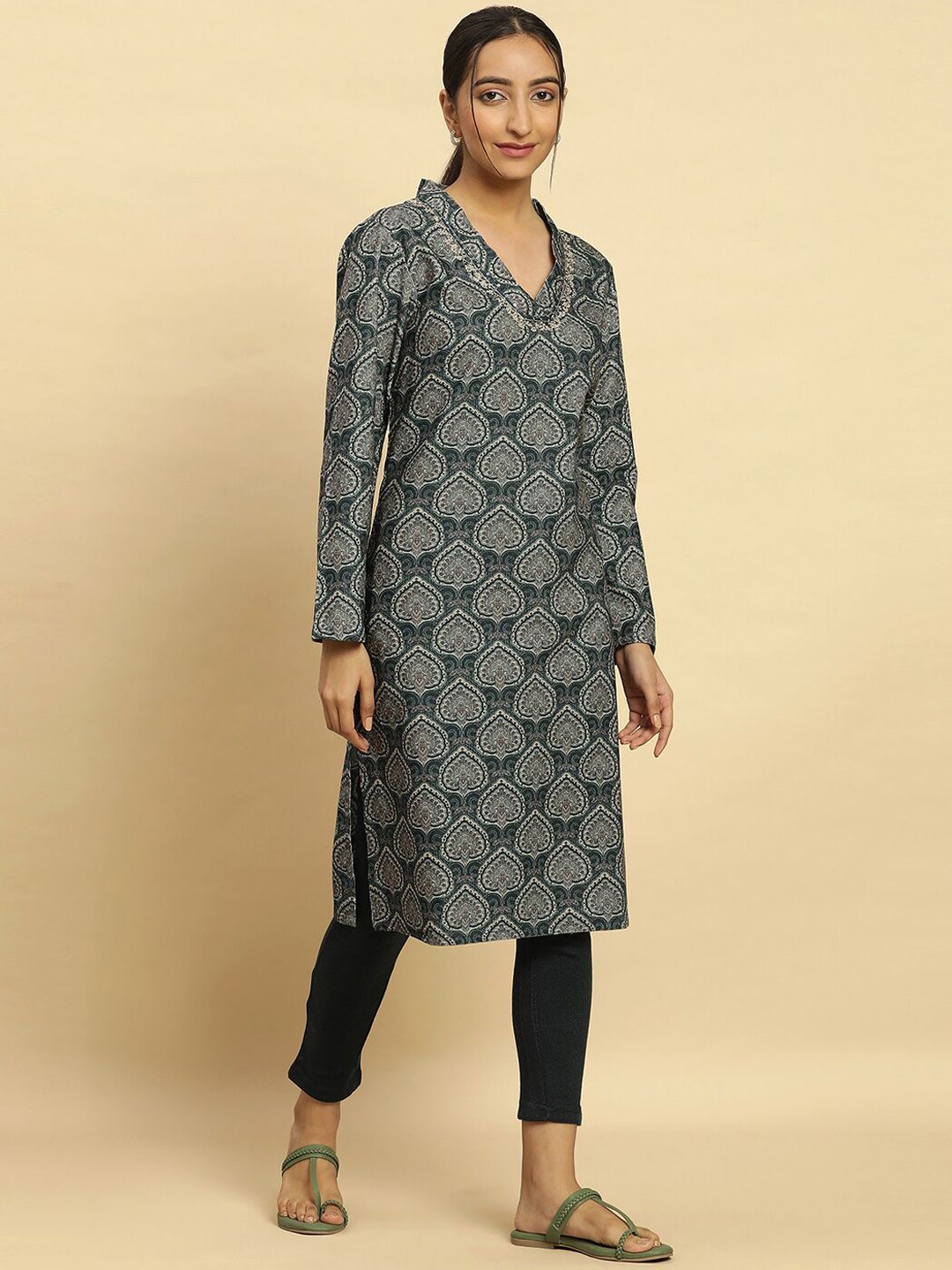 W Ethnic Motifs Printed V-Neck Kurta