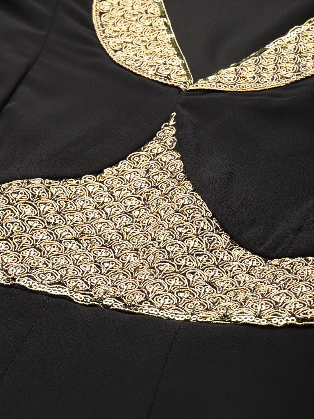 House of Pataudi Embellished A-Line Jashn Midi Party Dress
