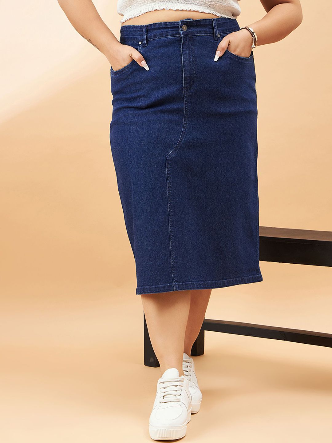 SASSAFRAS Curve Plus Size A-Line Midi Skirt