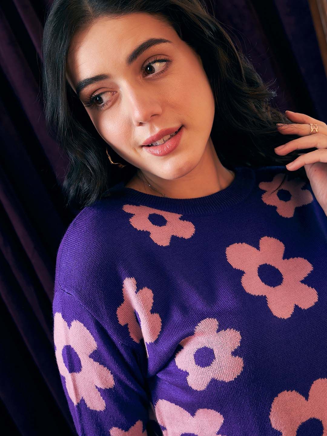 Berrylush Purple Floral Printed Pullover