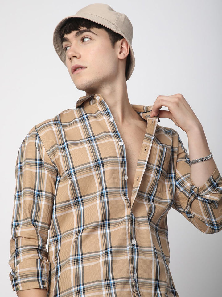 VASTRADO Men Classic Slim Fit Opaque Checked Casual Shirt