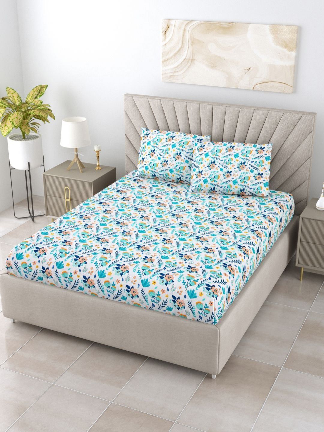 BOMBAY DYEING Dream lover White Floral Cotton 104 TC Queen Bedsheet Set 2.24 m X 2.54 m